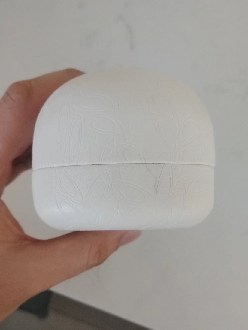 Oakley White Hard Shell Eyeglass Case